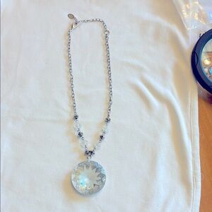 Elegant Silver Pendant Necklace